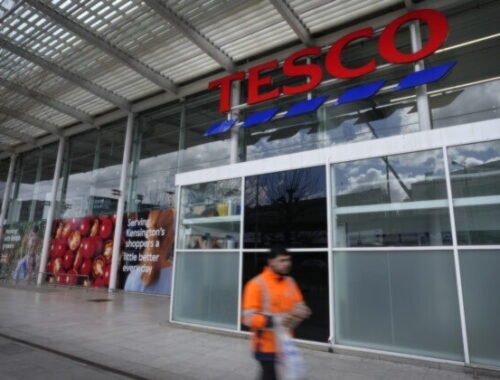 Tesco zvažuje predaj svojich aktivít v strednej Európe vrátane Slovenska
