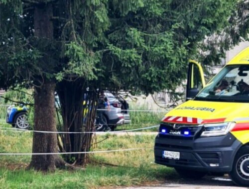 Haváriu lietadla v Očovej neprežili dvaja muži a maloleté dieťa, stroj mal pred haváriou dymiť – FOTO