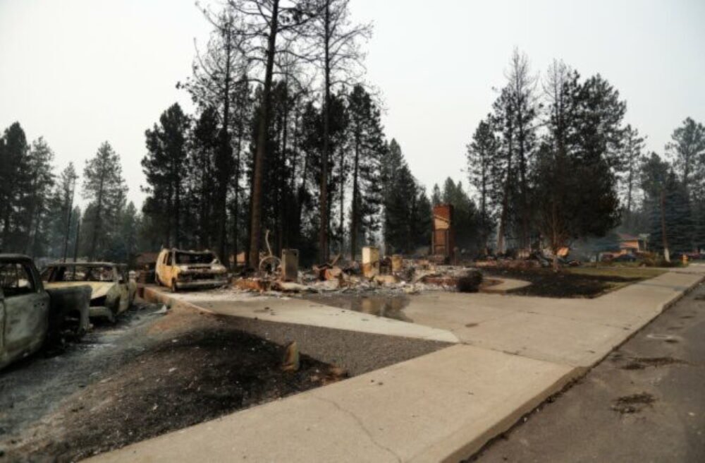 75743_western_wildfires_9_24_-640x420.jpg Rozsiahle požiare pustošia americké mesto Spokane, stovky budov ľahli popolom