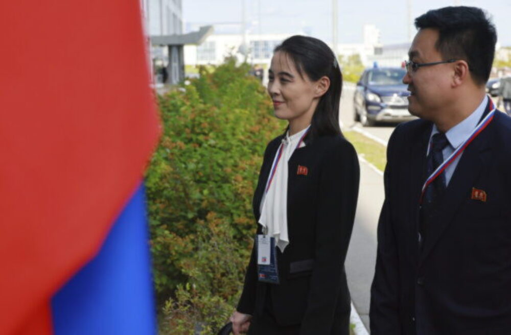 Kimova sestra straší japonským militarizmom, Tokio vraj opäť kráča k vojne