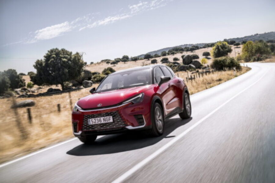 Lexus LBX: Malé SUV, ktoré prináša veľký kus prémiového sveta