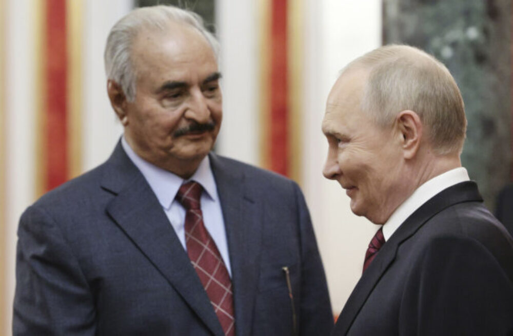 76355_russia_libya_85157-640x420.jpg Pri bombovom útoku zahynul v Líbyi šéf vojenskej rozviedky Haftarovej armády