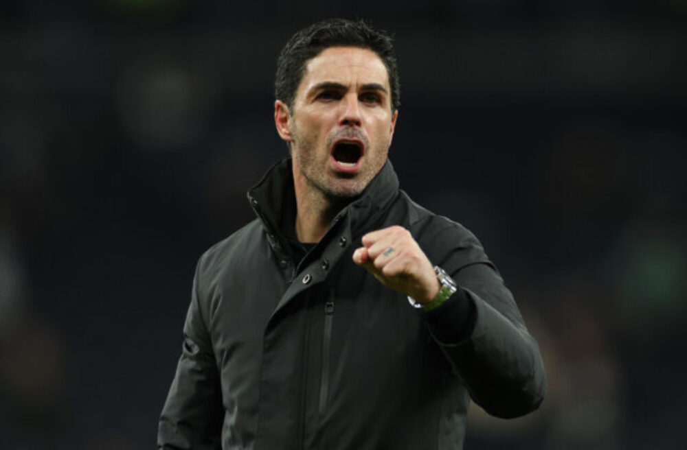 Arteta po emotívnej oslave gólu Lewisa-Skellyho nevylúčil odchod mladíka z Arsenalu