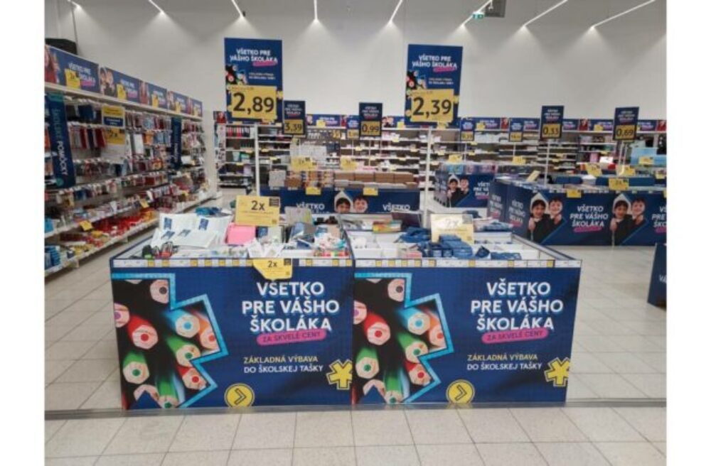 Školské potreby aj na poslednú chvíľu: Tesco pomáha rodinám zákazníkov i zamestnancov zvládnuť návrat do školy